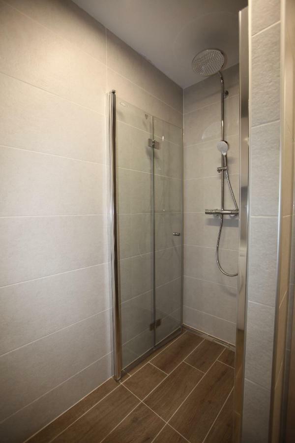 Elegant Central Apt Maribor W/Parking Exterior photo