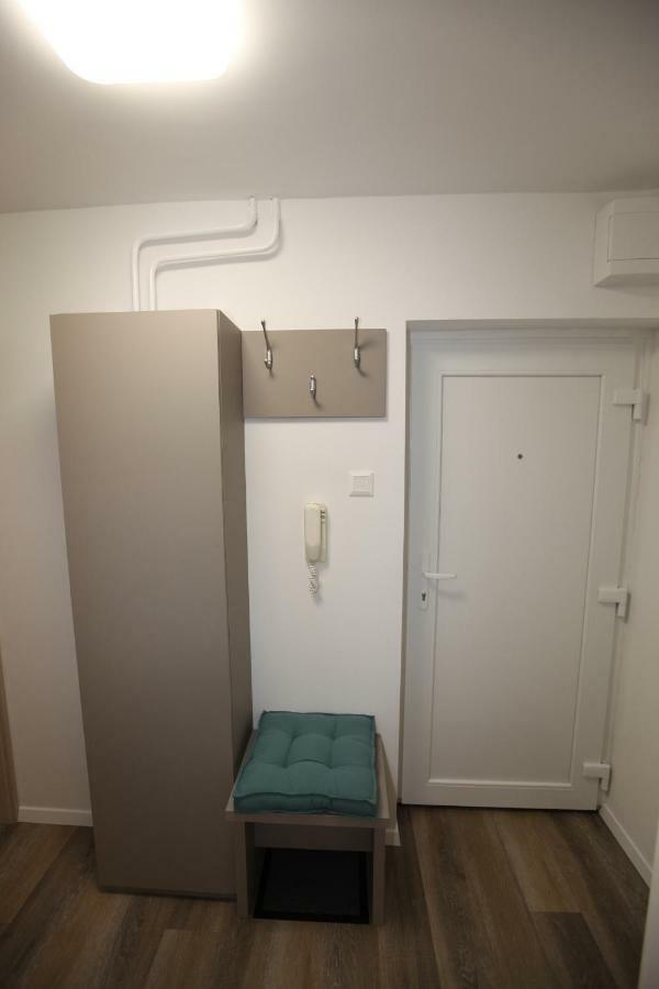 Elegant Central Apt Maribor W/Parking Exterior photo